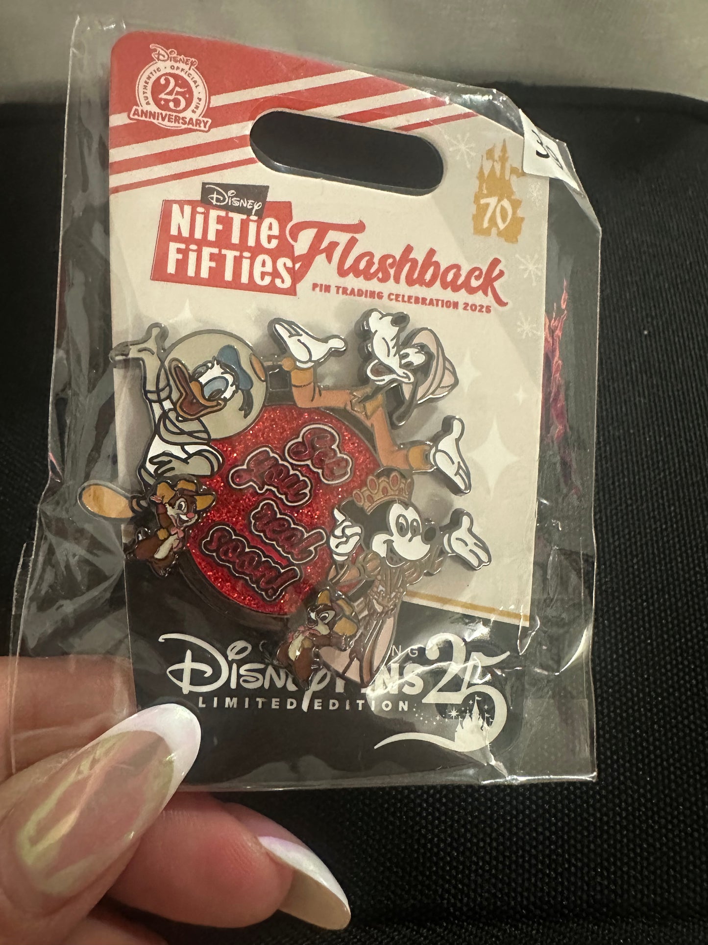 πΆ Disney NiFTie FiFTies Flashback β Pin Trading Celebration 2025 Limited Edition