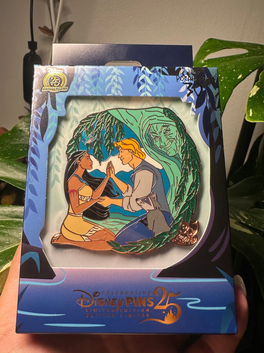 Disney Pocahontas & John Smith Limited Edition 25th Anniversary Pin