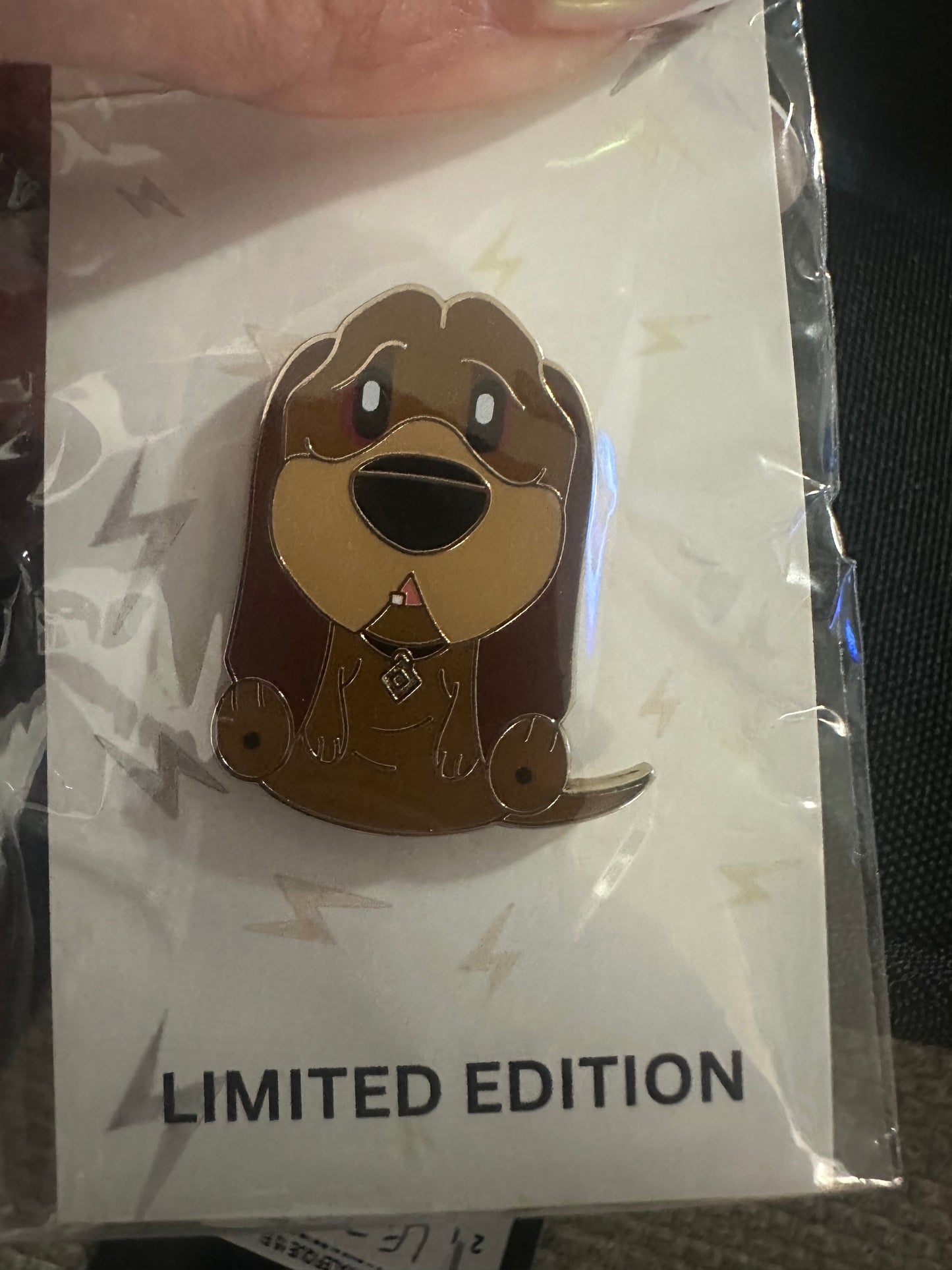 🐾 Disney Pixar Up – WDI Adorb Lady & the tramp. Dug Pin