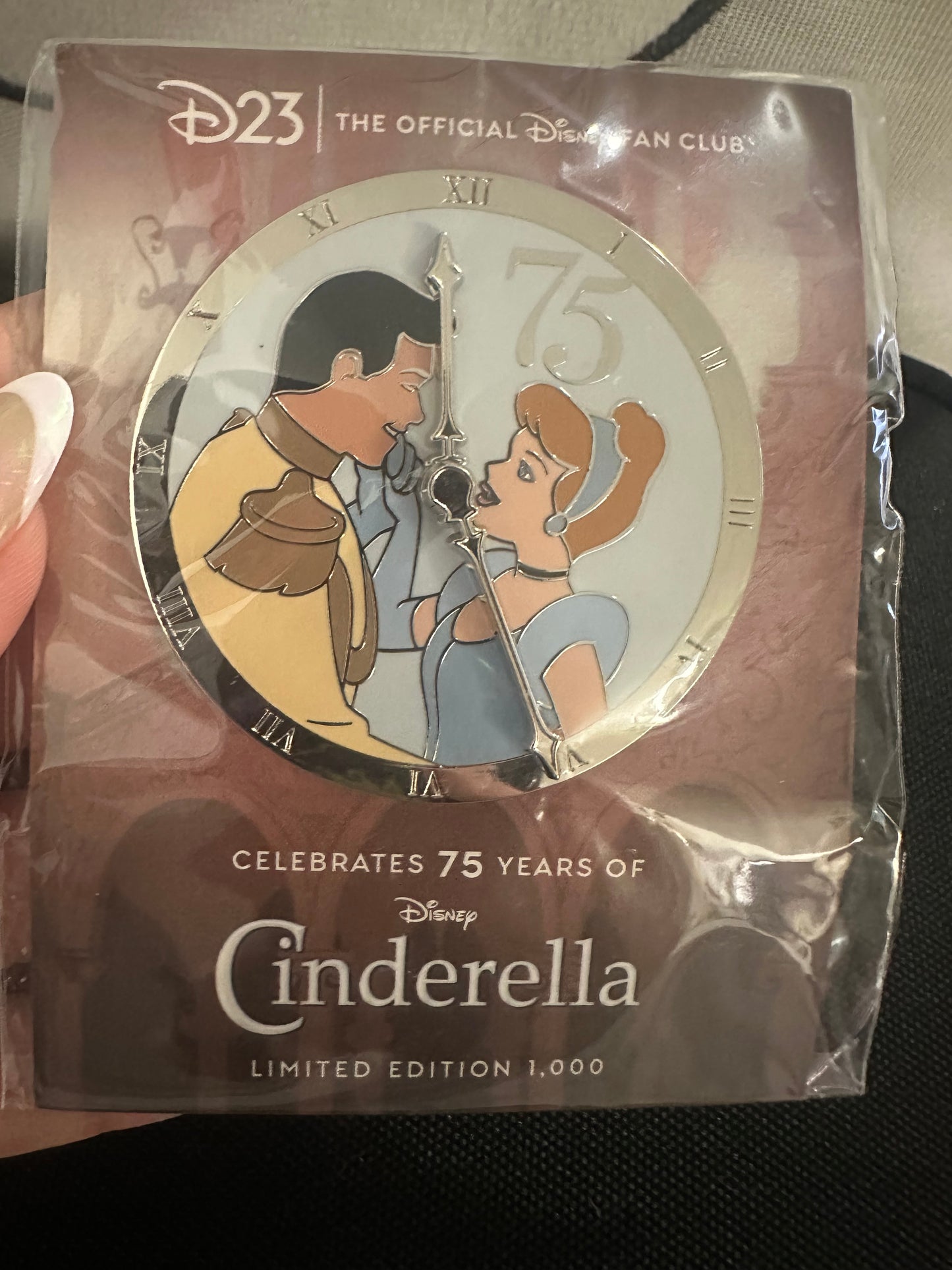 ✨ D23 Cinderella 75th Anniversary Limited Edition Pin ✨